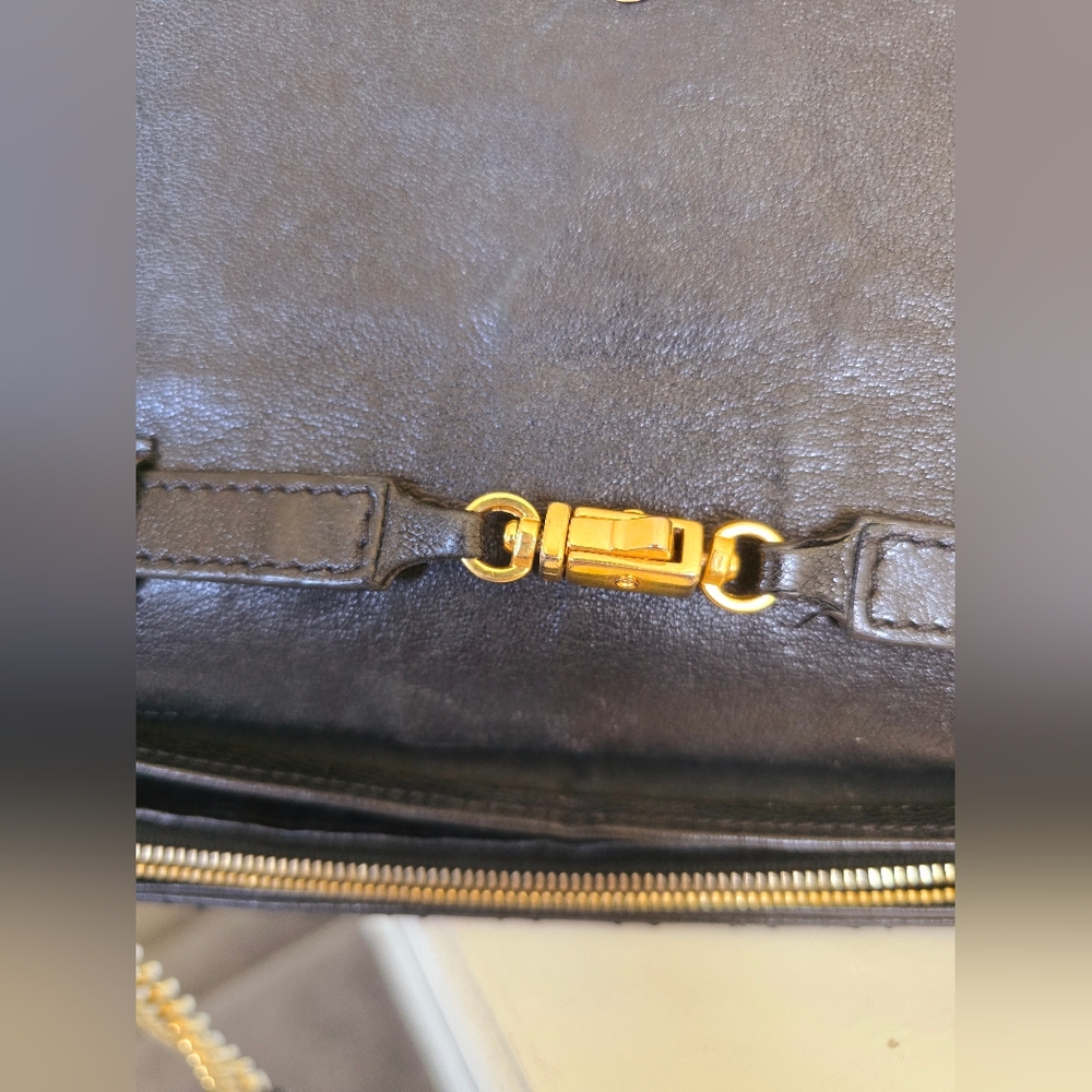 MARC JACOBS Black Leather Crossbody/Clutch Wallet w Detachable Strap - Picture 7 of 15